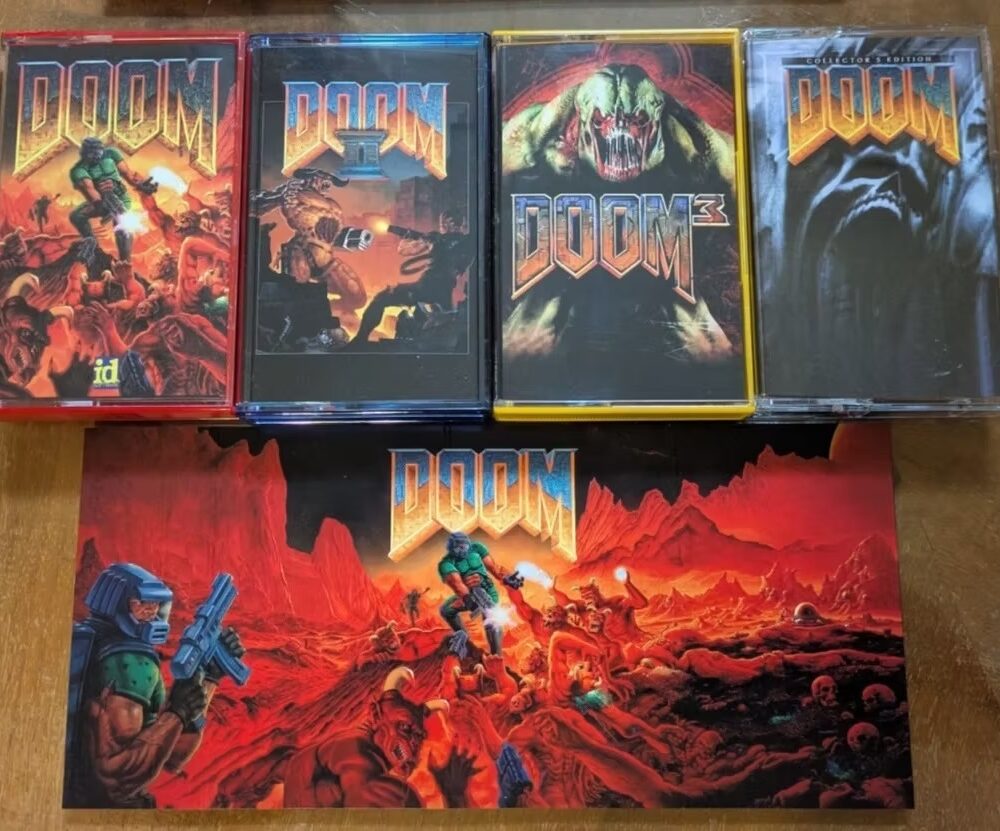 DOOM – COLLECTOR'S EDITION [TAPE BOX] – Larvae Records